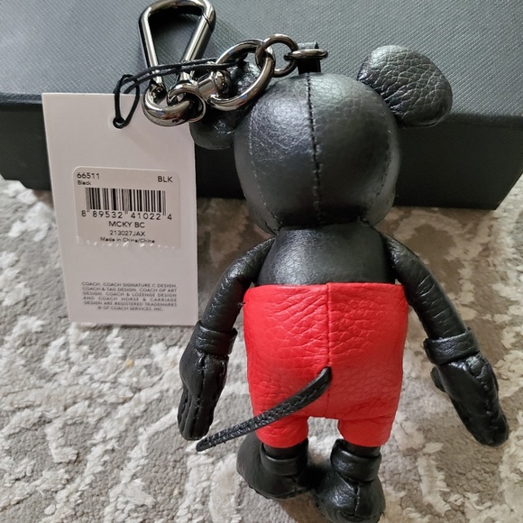 DISNEY COACH MICKEY MOUSE LE Bag Charm NEW NIB NWT - Picture 2 of 3